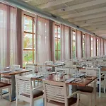 H10 Salauris Palace