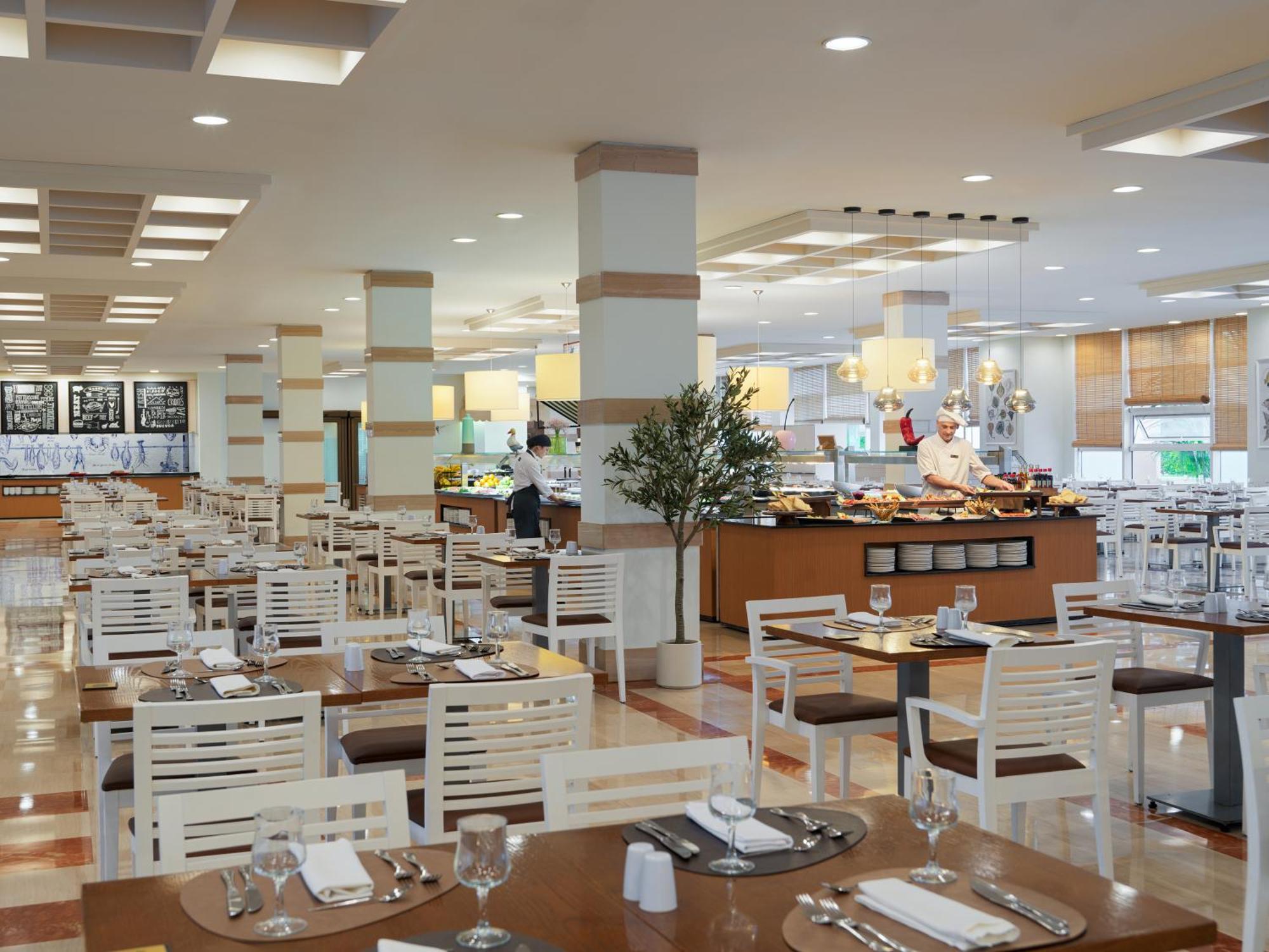 Hotel H10 Salauris Palace 4*